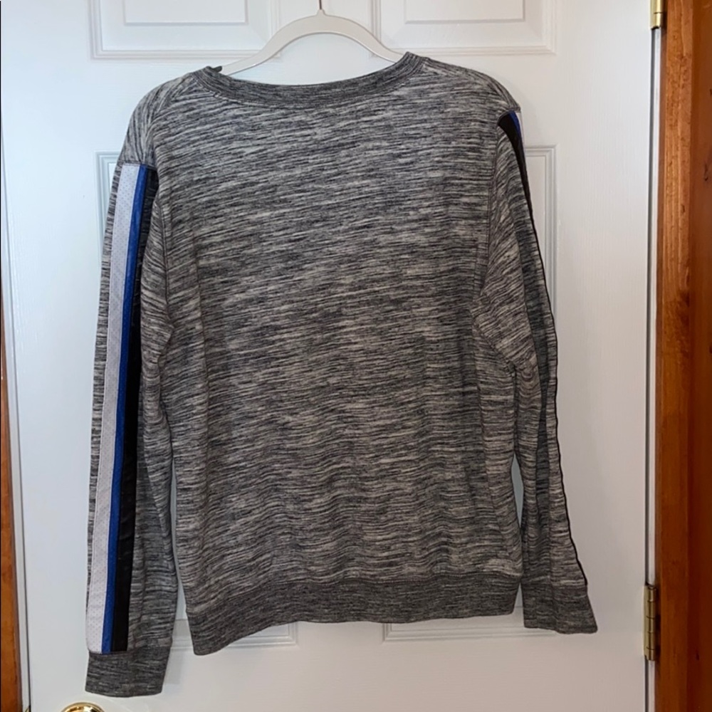 PINK - Crew Neck - Limited Edition - L - Picture 3 of 9